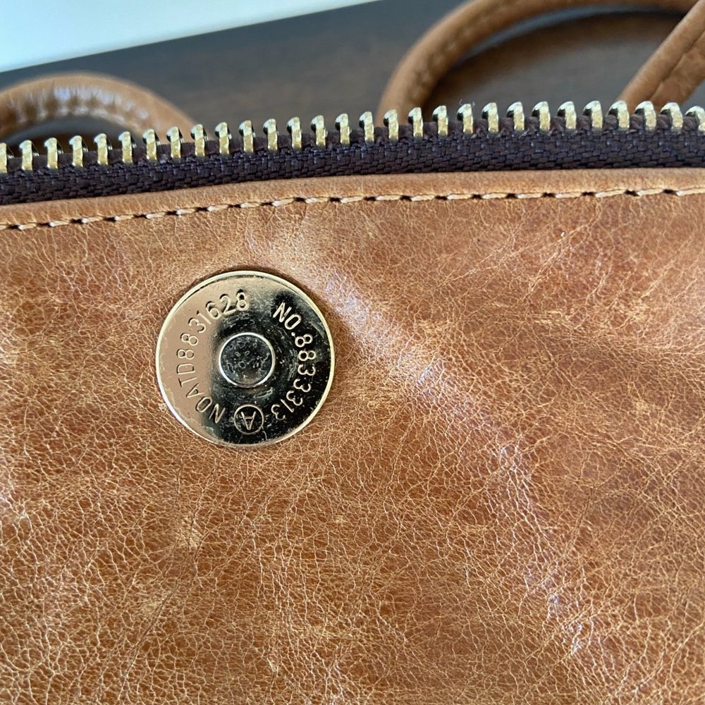 GG BOSS Genuine Leather Small Crossbody Bag - Picture 3 of 6